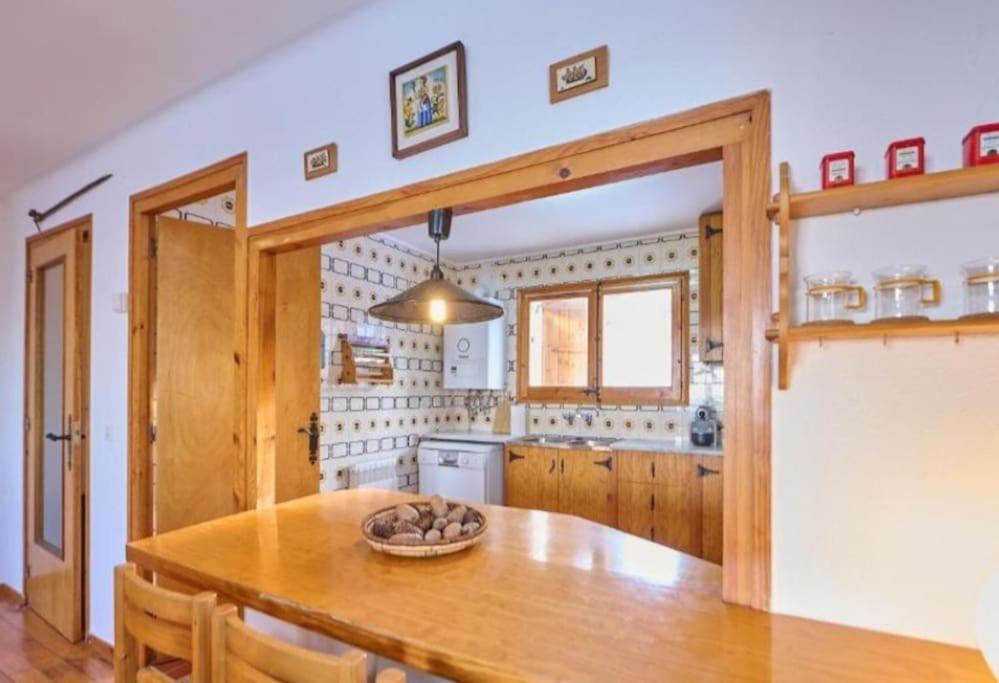 Escardacs Casa L'Avet. El Vilar D'Urtx מראה חיצוני תמונה